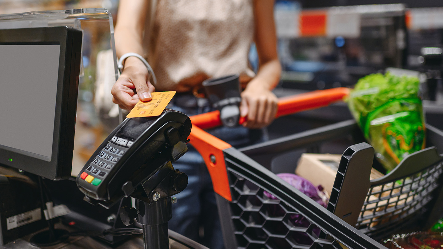 How Healthy Spending Habits Support Employee Financial Well-being